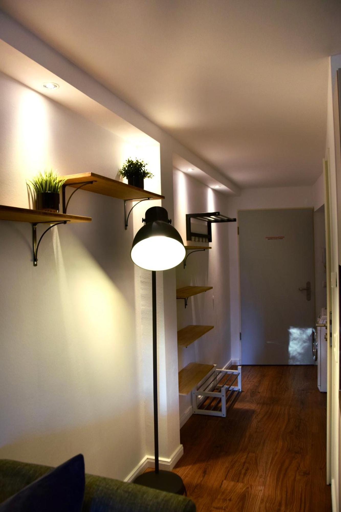 Stilvolle Mit Balkon & Parkplatz Apartment